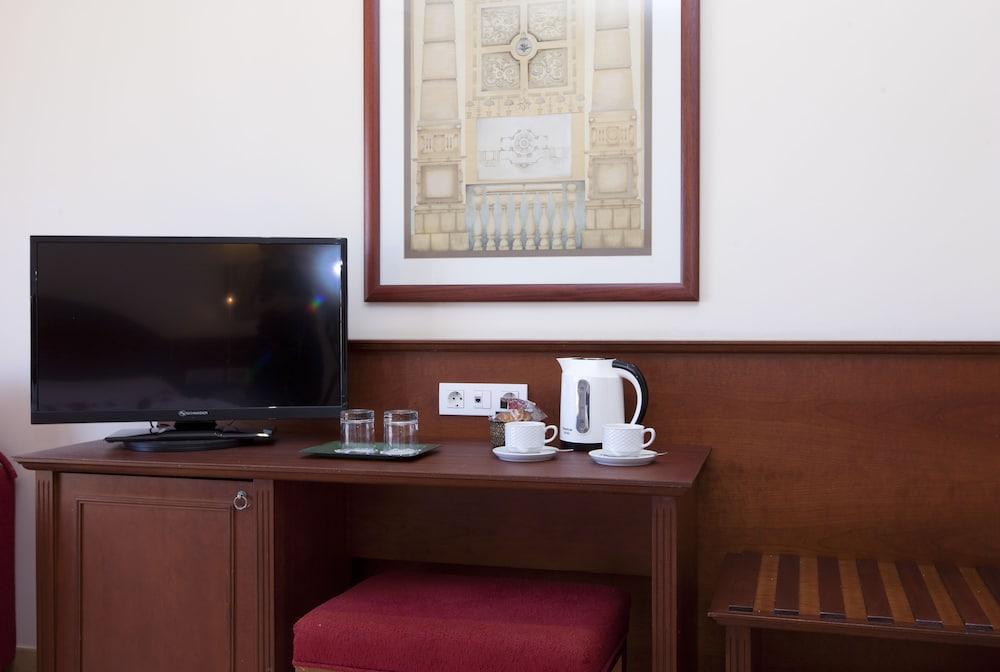 Valentin Star Menorca - Adults Only Hotel Ciutadella  Exterior photo