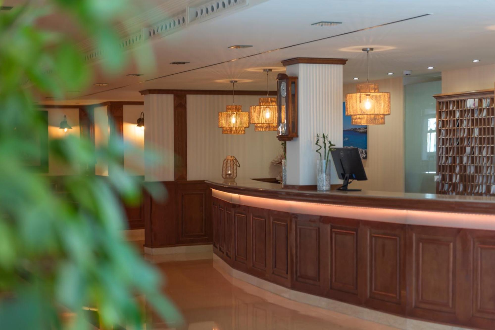 Valentin Star Menorca - Adults Only Hotel Ciutadella  Exterior photo